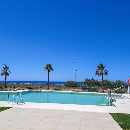 Espectacular Apartamento En Primera Linea De Playa Torrox Kültér fotó