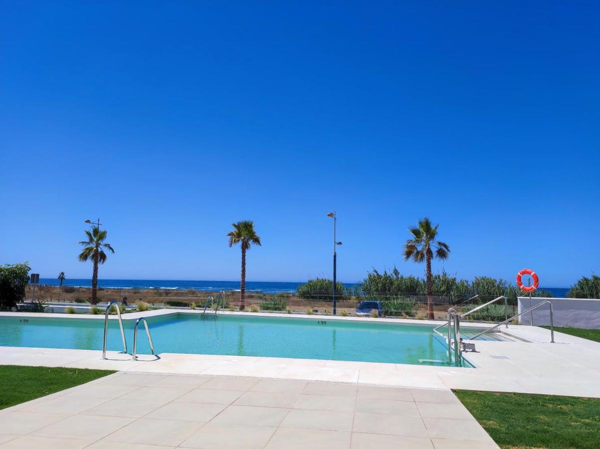 Espectacular Apartamento En Primera Linea De Playa Torrox Kültér fotó
