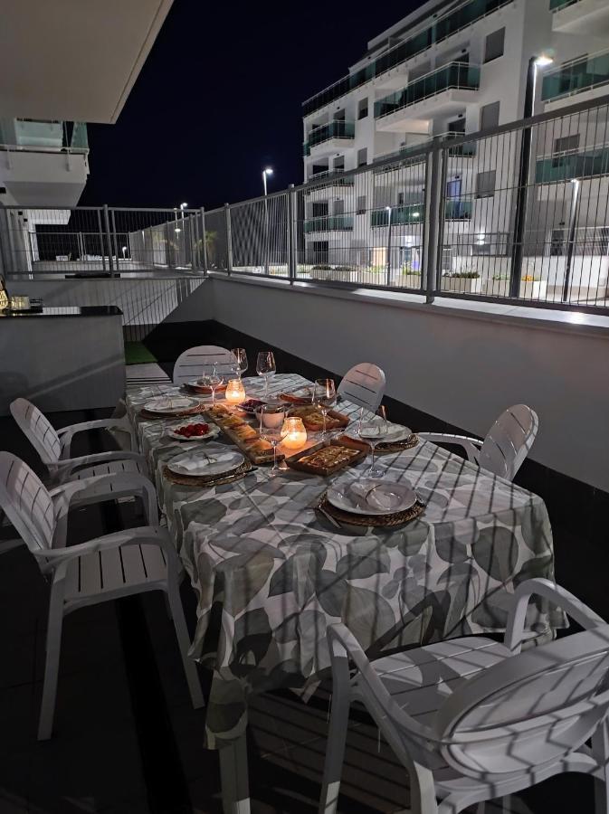Espectacular Apartamento En Primera Linea De Playa Torrox Kültér fotó