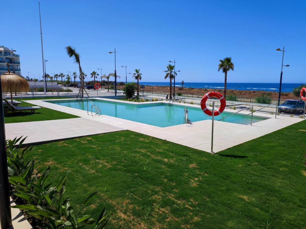 Espectacular Apartamento En Primera Linea De Playa Torrox Kültér fotó