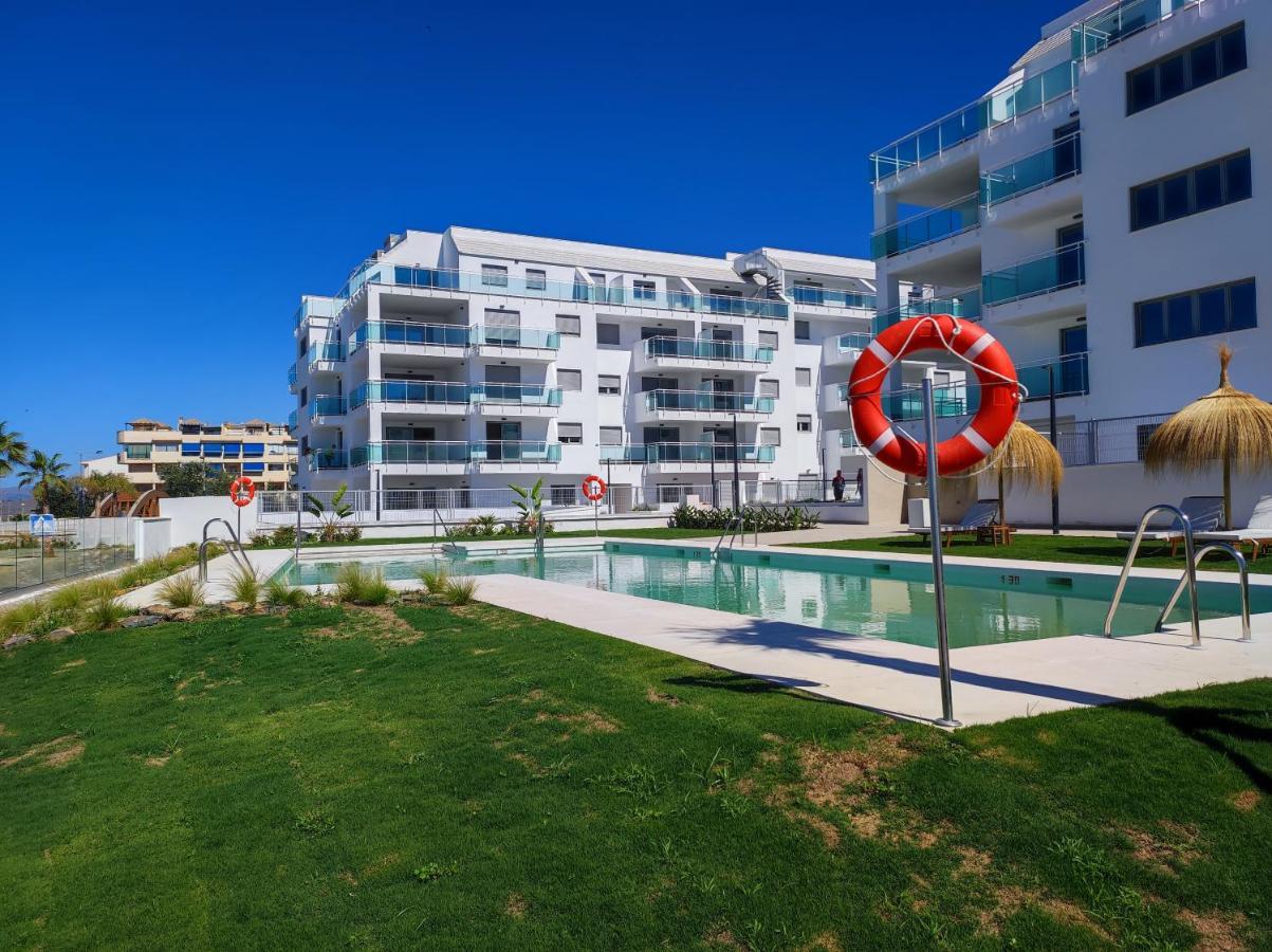 Espectacular Apartamento En Primera Linea De Playa Torrox Kültér fotó